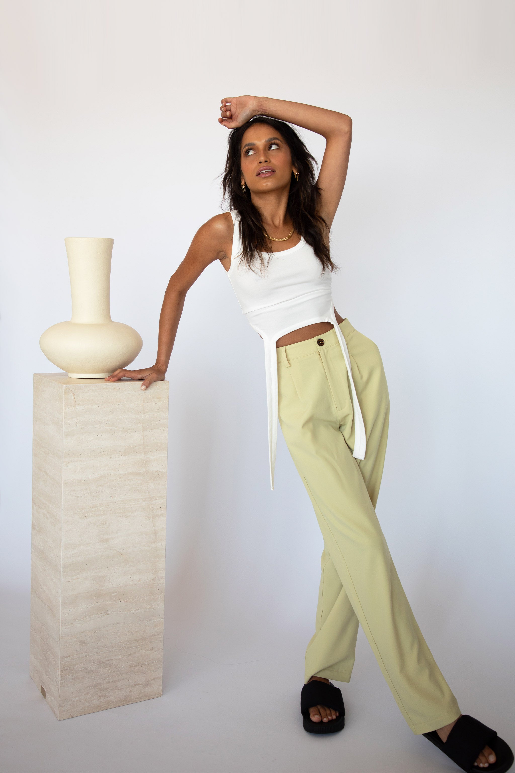 THE SERENDIPITY PANT IN MATCHA – SELF. the label